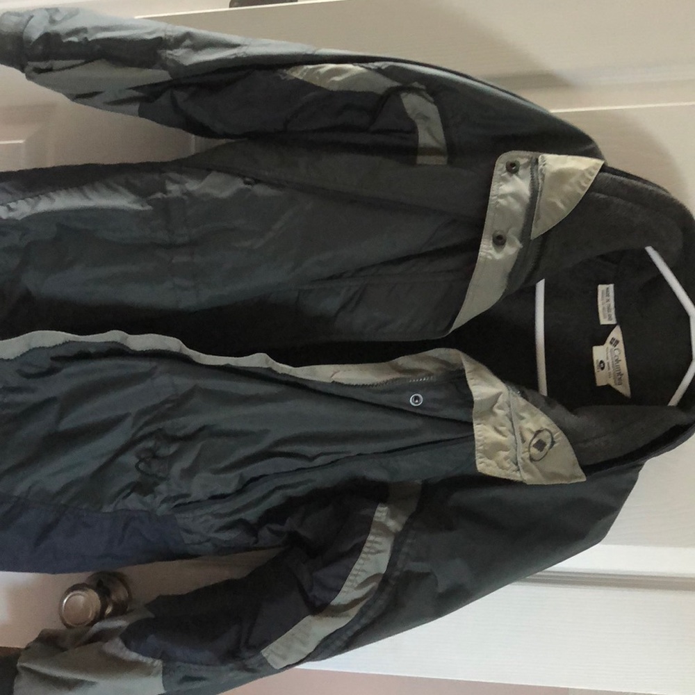 Winter coat - Picture 3 of 3